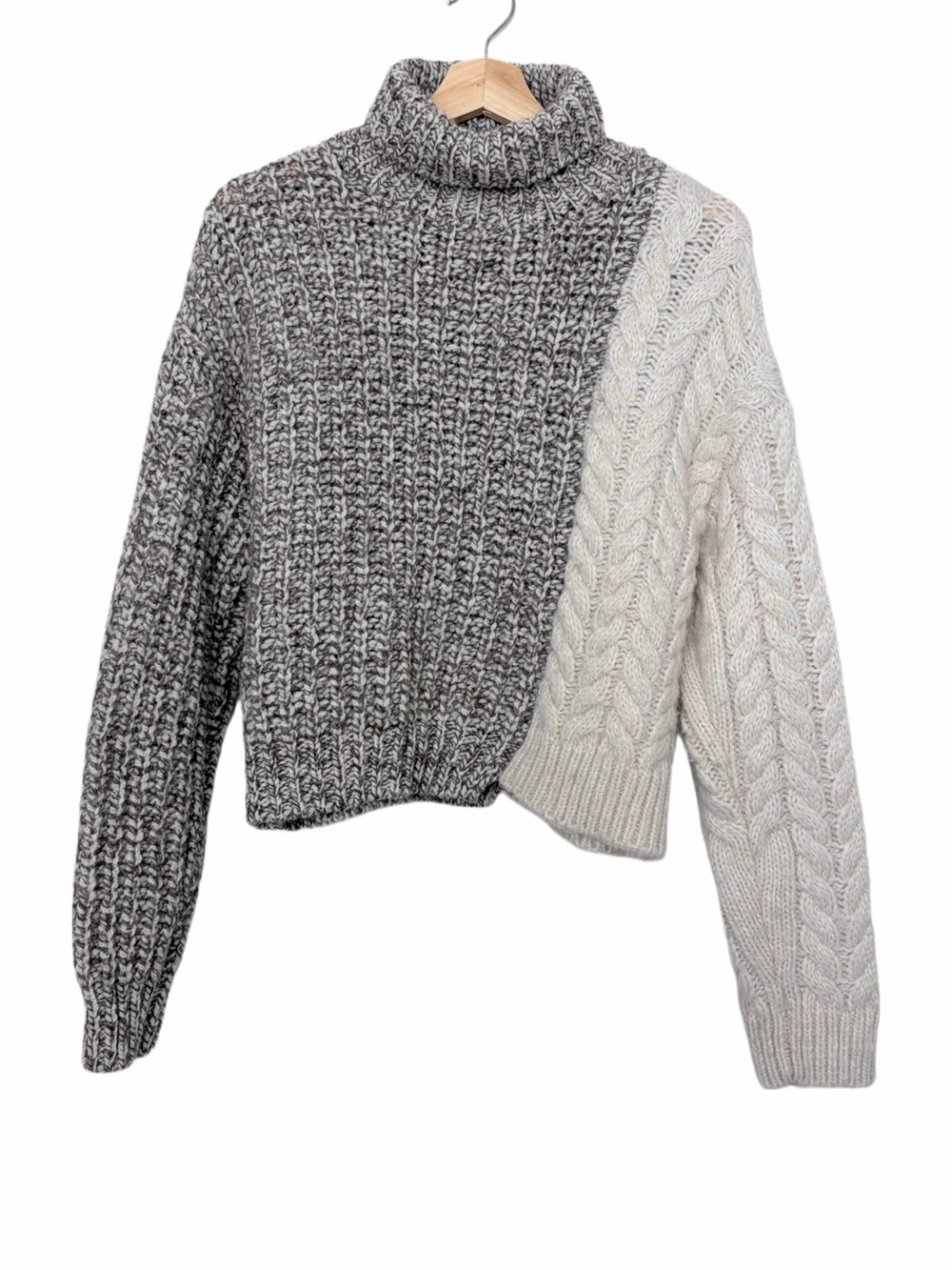 Zara Two-Tone Brown and Cream Cable Knit Turtleneck Sweater Size X-Small - Picture 2 of 15